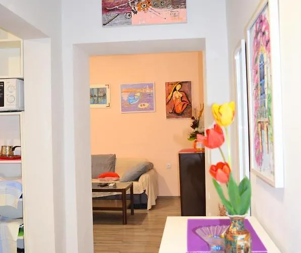 Monteparadiso Daire Pula