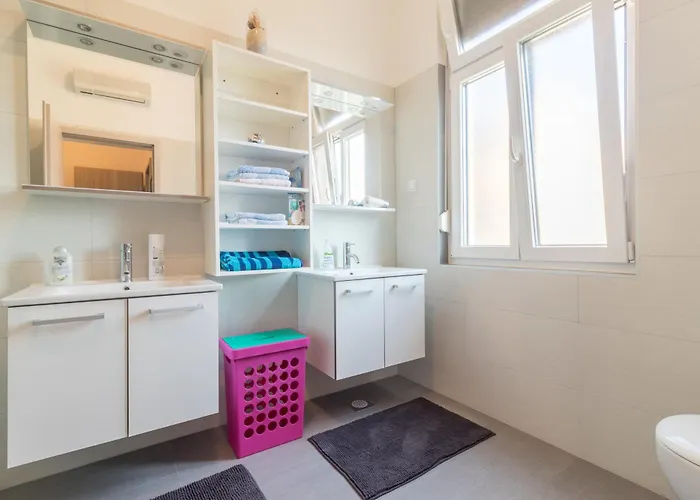 Monteparadiso * Πούλα